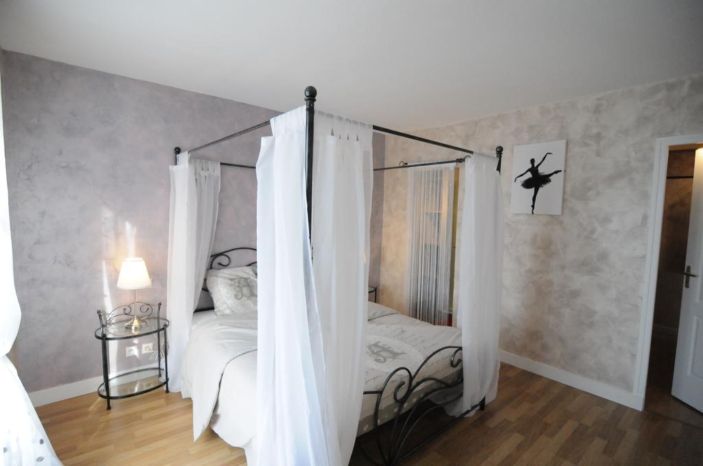 Appartement De Charme Climatise Pour 6 A 8 Pers Амбуаз Номер фото